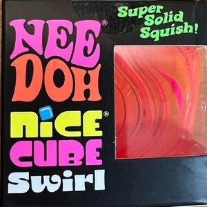 NEE DOH Nice Cube Swirl Solid Squish in Orange- Pink Swirl